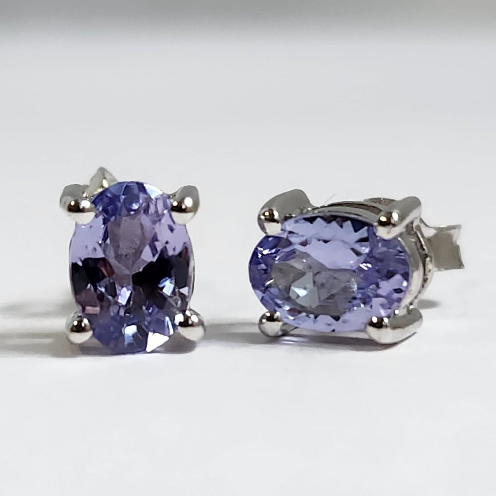NIB VTG NATURAL Kutamani Tanzanite 925 Stud Earrings - Picture 10 of 14